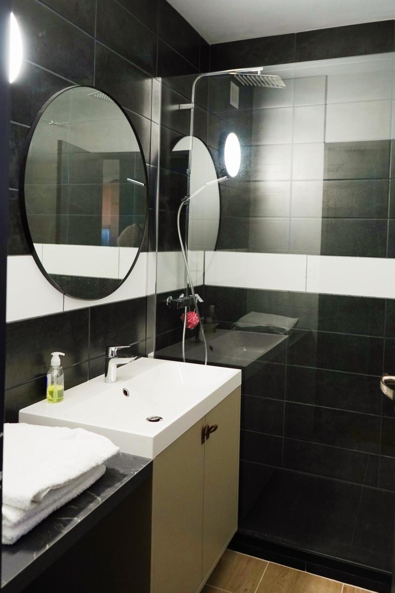 Apartement 2 Rooms Saint Louis - Euroairport - Basel - Train Station 外观 照片